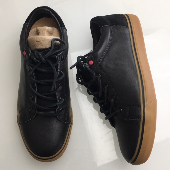 Ugg Brock Luxe Black Leather Sneakers Mens New - Picture 3 of 7